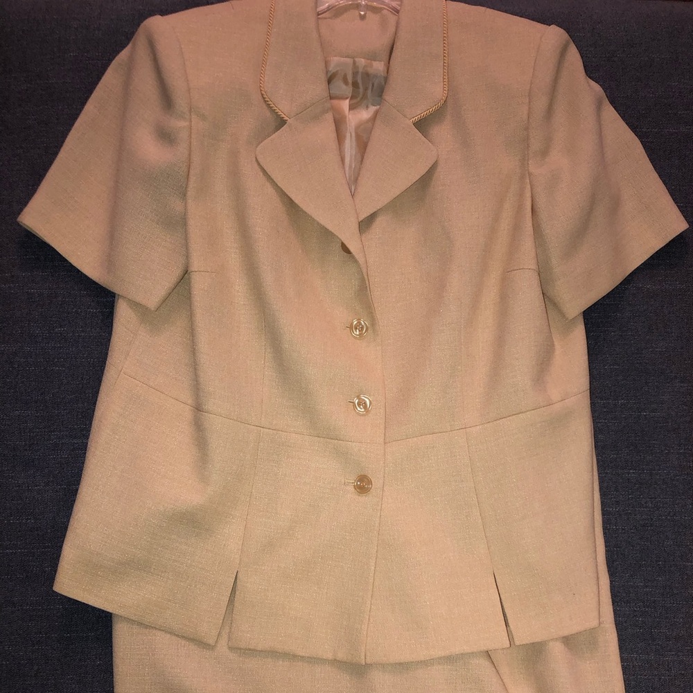 Tall Girl Yellow Two Piece Suit